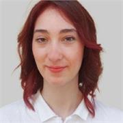 ITALIANO, STORIA, ARTE e MATEMATICA Ragazza Universitaria Beni Culturali